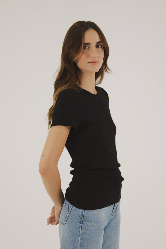 Camiseta Caída Negro